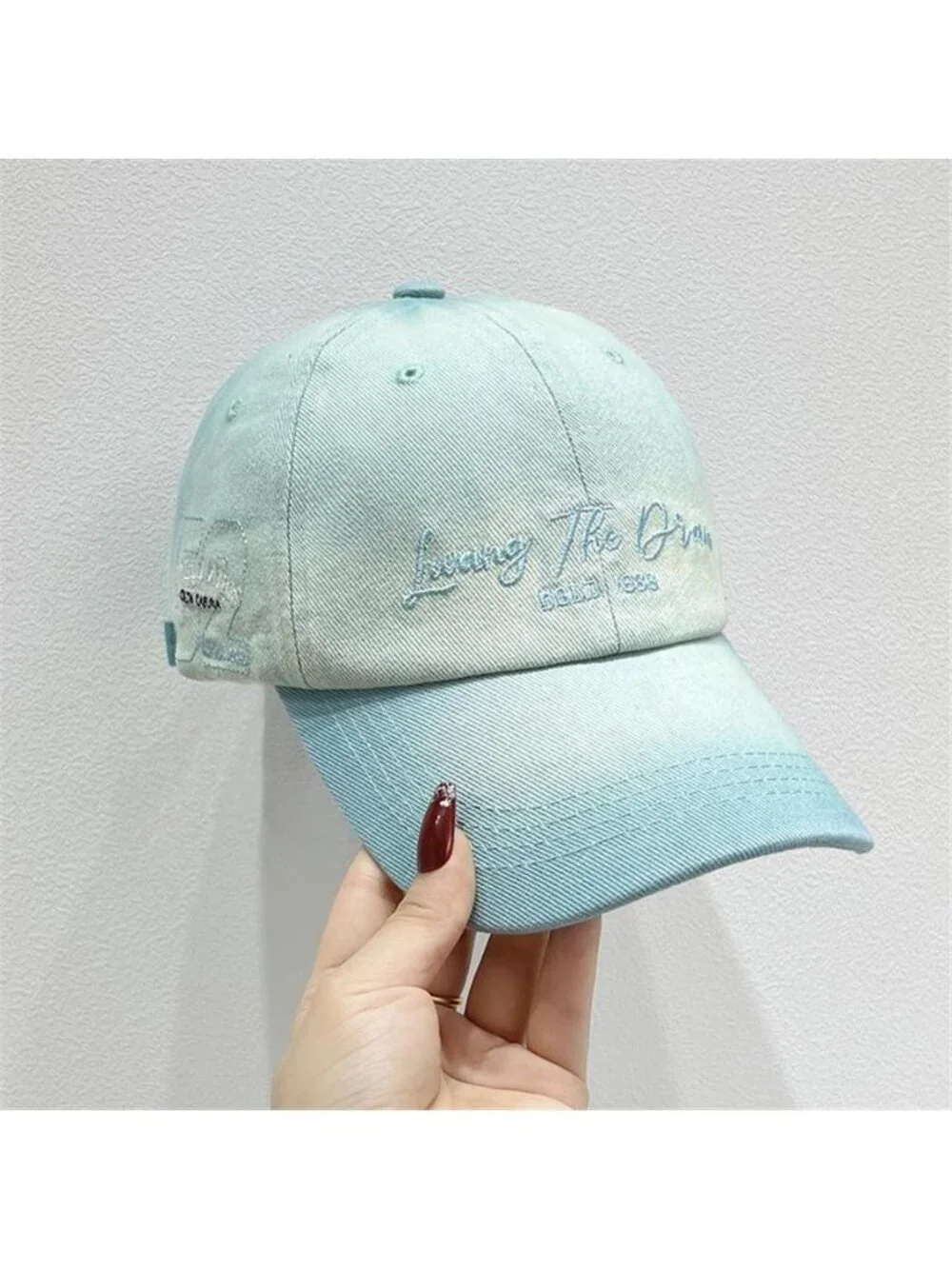 Gradient Color Embroidered Baseball Cap - Picture 6 of 8